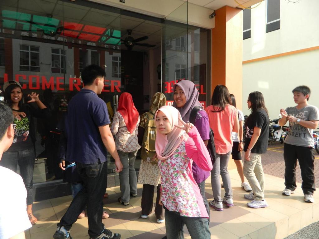 River Side Hotel Mersing Exterior foto