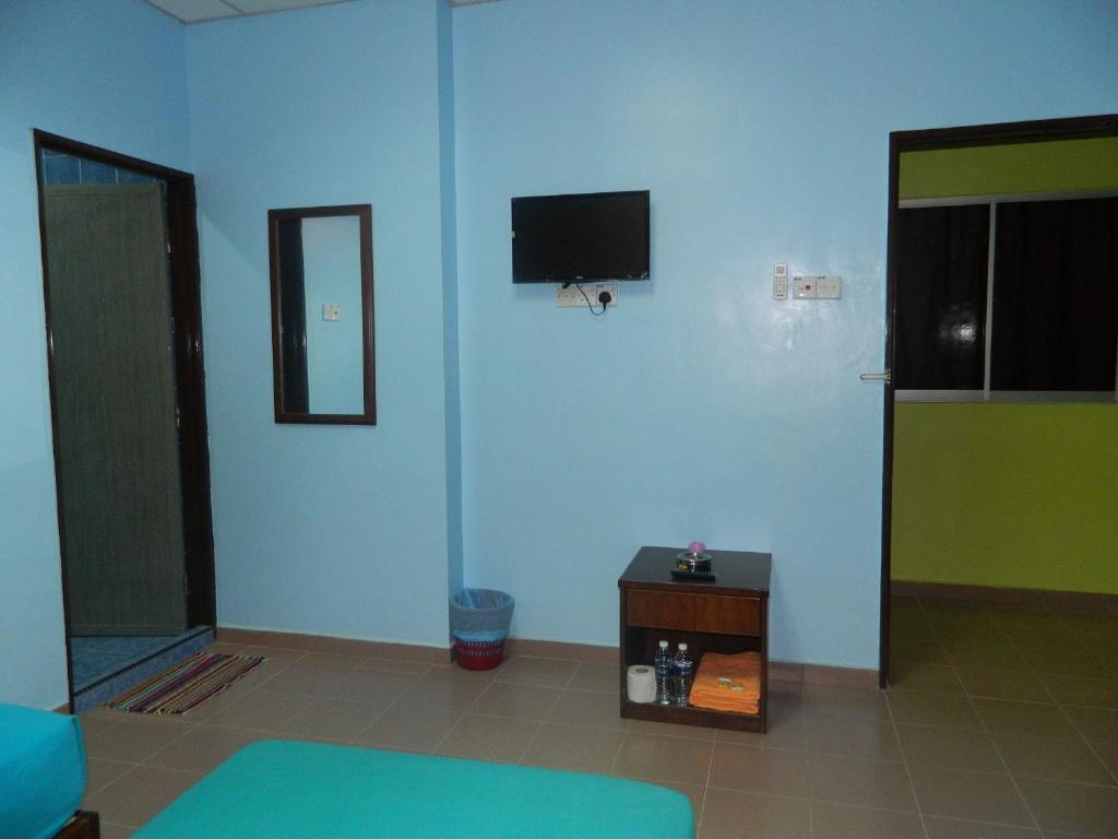 River Side Hotel Mersing Habitación foto