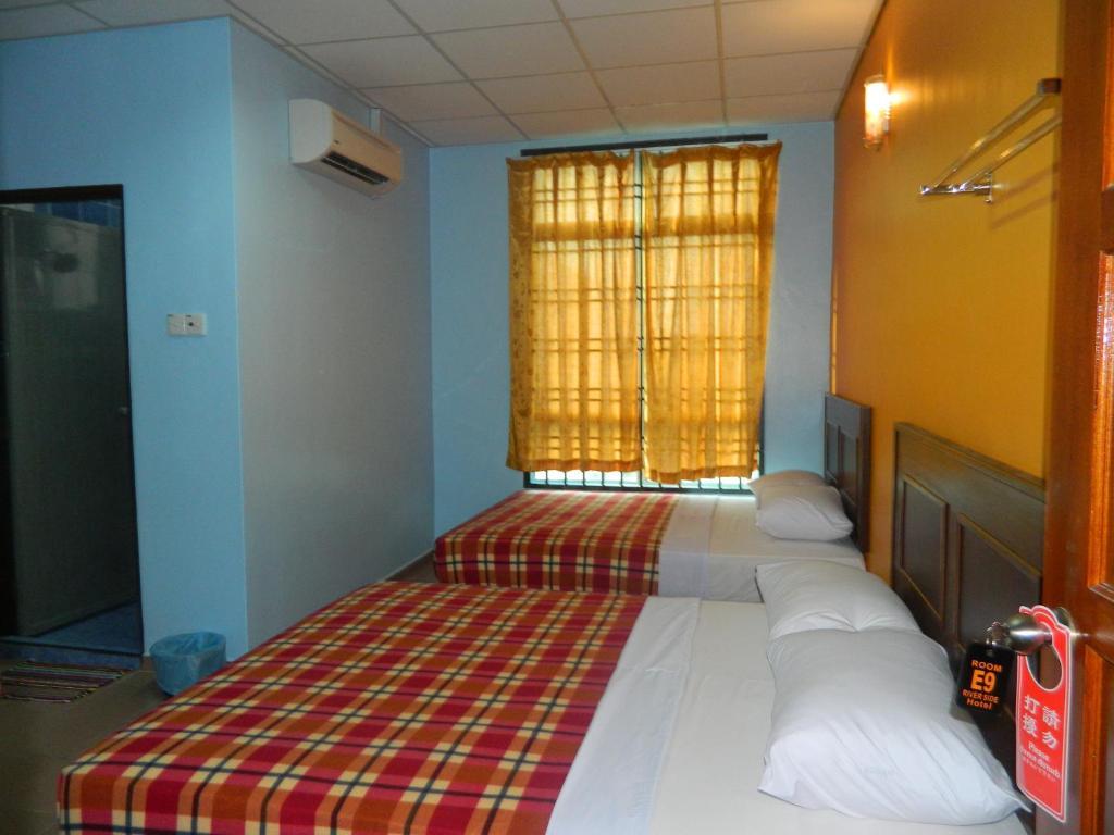 River Side Hotel Mersing Habitación foto
